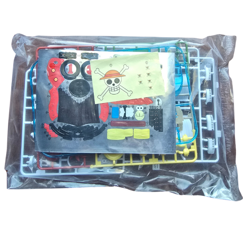 🏴☠️ One Piece Thousand Sunny Ship Model – DIY Assembly Collectible! 🚢
