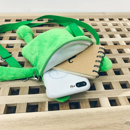 Kawaii Frog Novelty Crossbody Bag 🐸💚