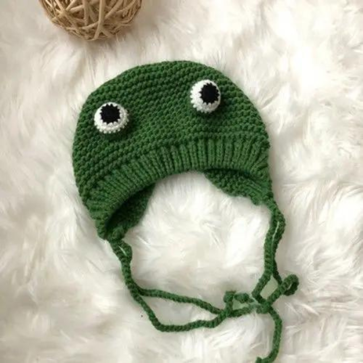 Hop into Warmth: Whimsical Crochet Frog Hats with Personality