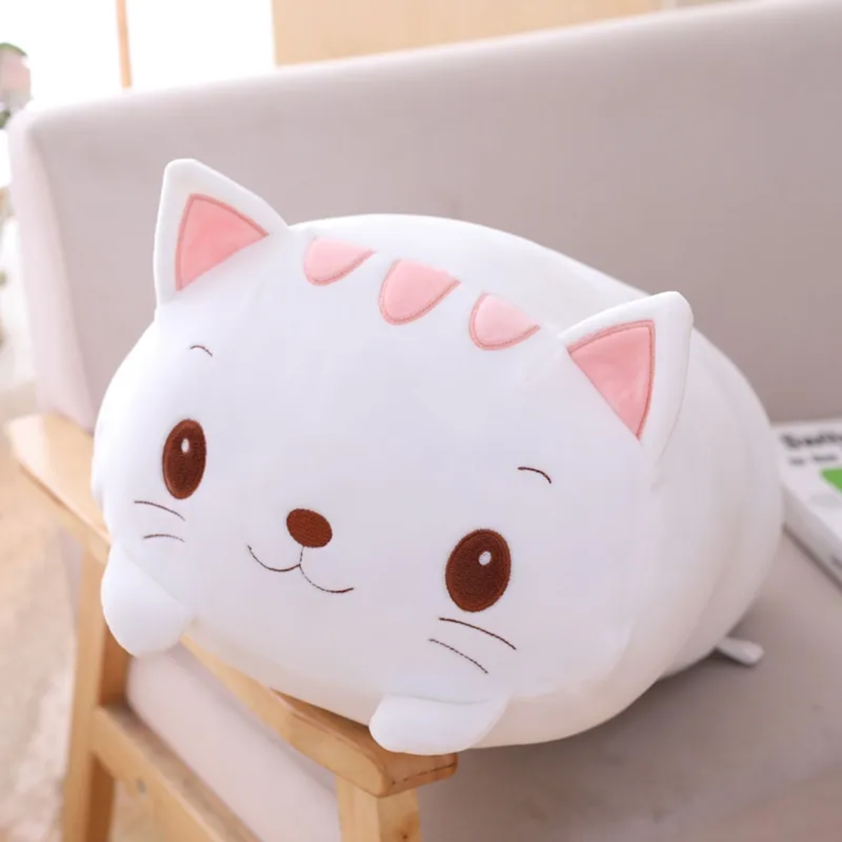 Snuggle-Paws White Cat Plush Pillow – 20cm of Whiskered Bliss & Softness!