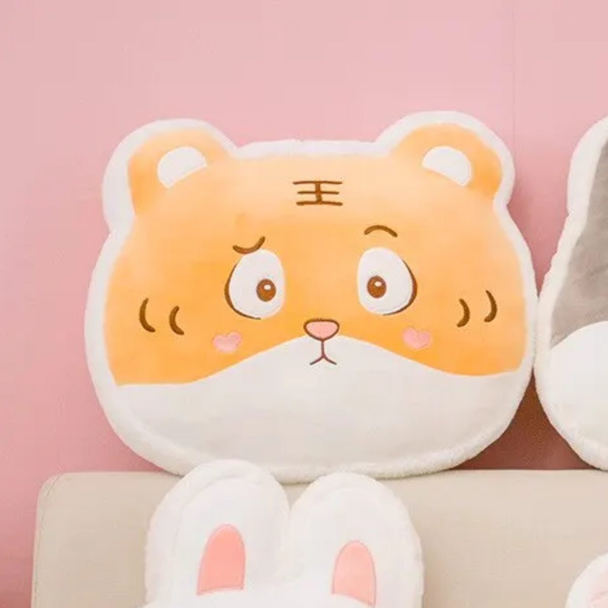 Huggable Companions: Cute Animal Head Plush Pillows